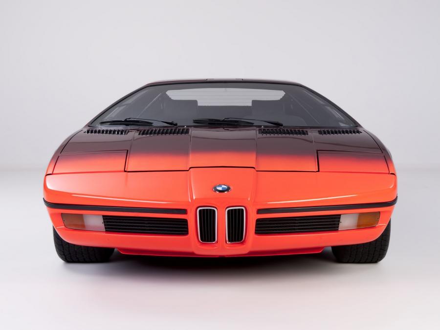  BMW Turbo Concept 1972 года  (фото 15 из 17)